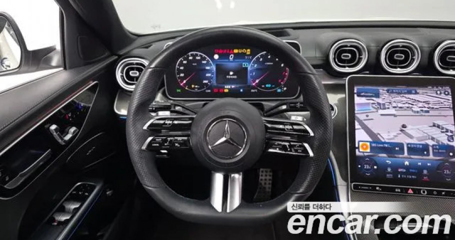 Mercedes-Benz C-Class 