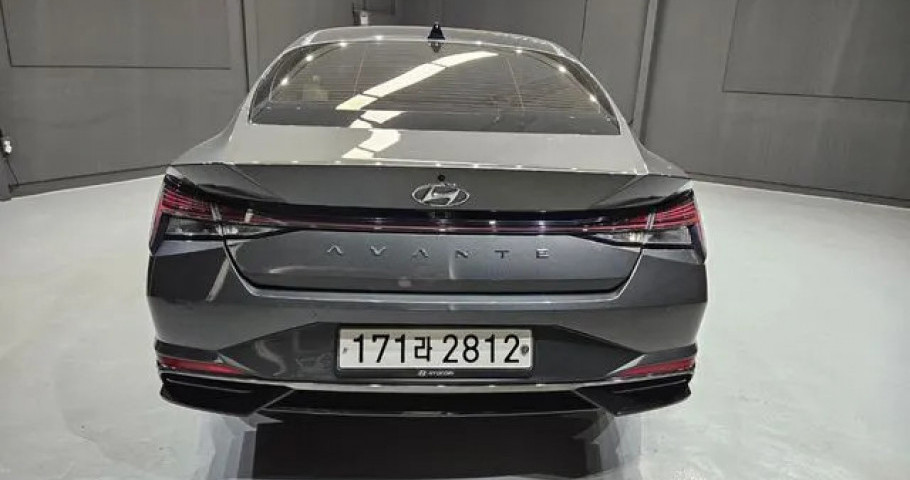 Hyundai Avante (Elantra) 