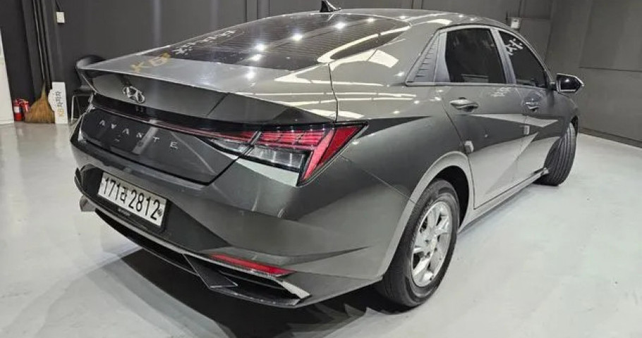 Hyundai Avante (Elantra) 