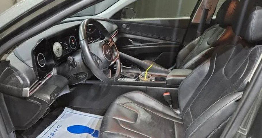 Hyundai Avante (Elantra) 