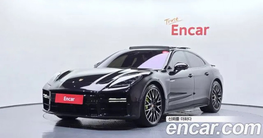 Porsche Panamera 