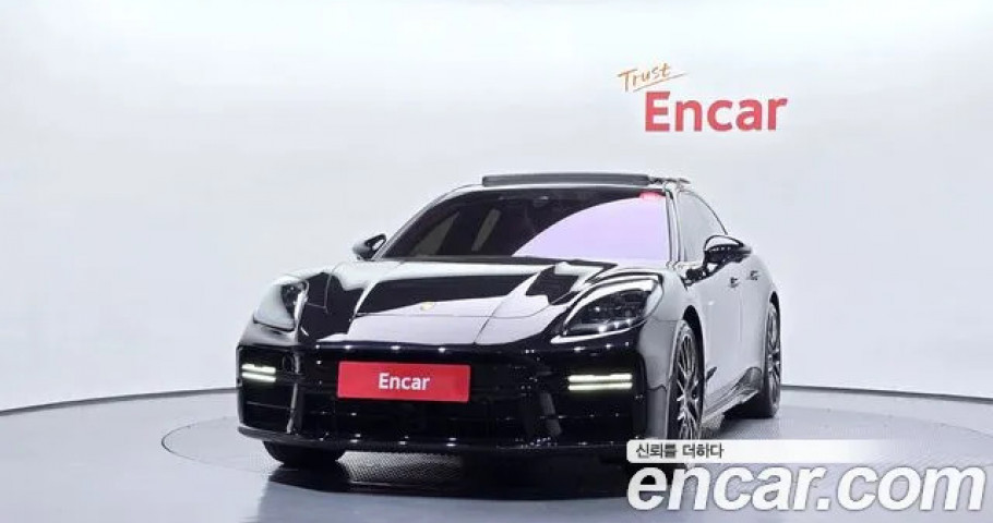 Porsche Panamera 
