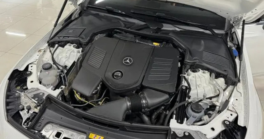 Mercedes-Benz Cle-Class 