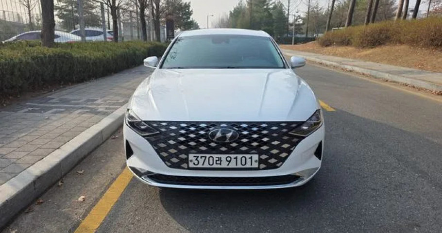 Hyundai Grandeur 
