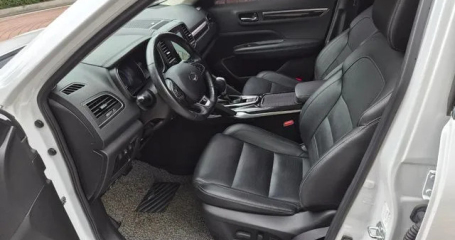 Renault Qm6 