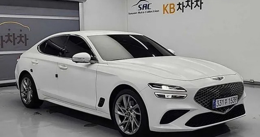 Genesis G70 