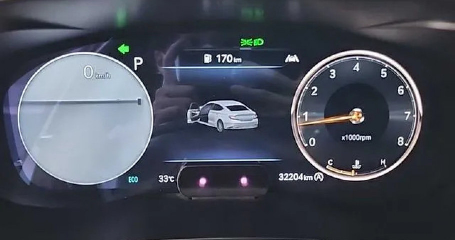 Genesis G70 
