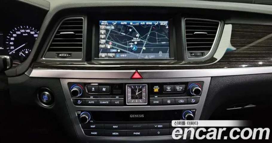 Genesis G80 
