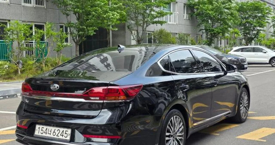 Kia K7 