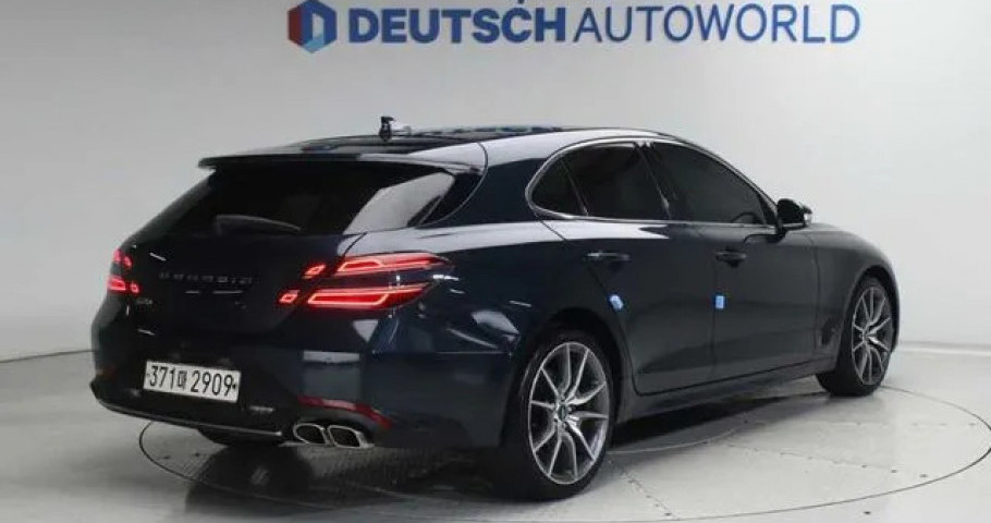 Genesis G70 