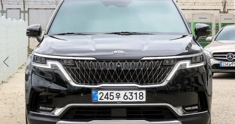Kia Carnival 