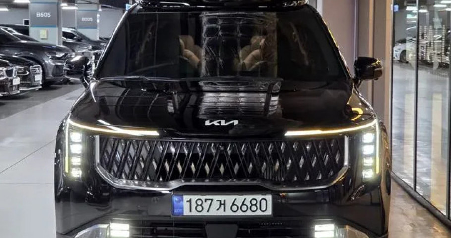 Kia Carnival 