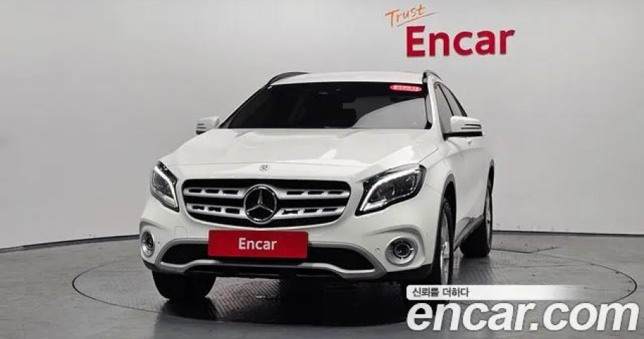 Mercedes-Benz Gla-Class 