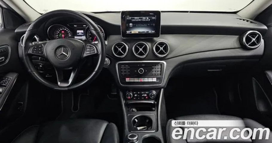 Mercedes-Benz Gla-Class 