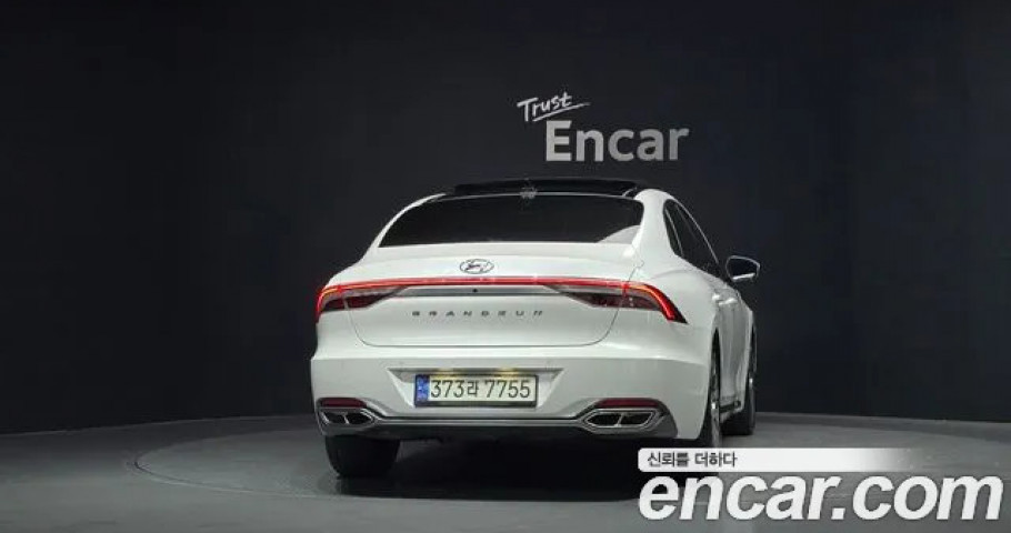 Hyundai Grandeur 