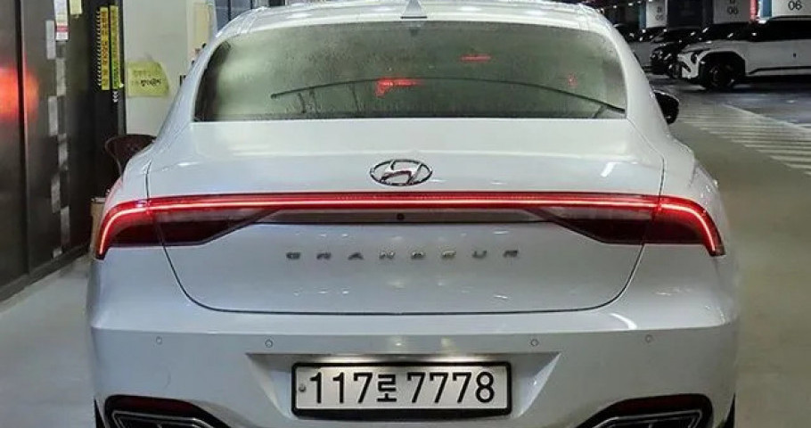 Hyundai Grandeur 