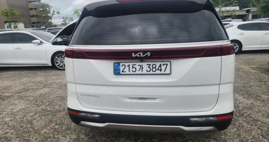 Kia Carnival 