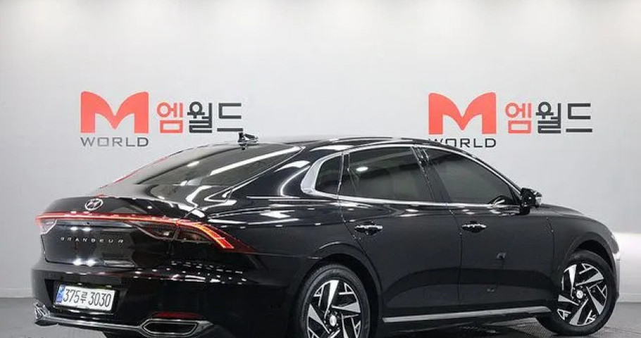 Hyundai Grandeur 
