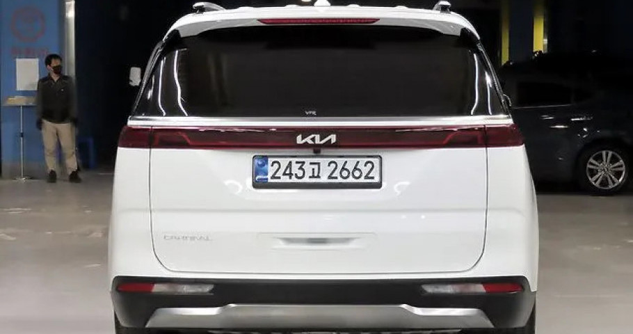Kia Carnival 