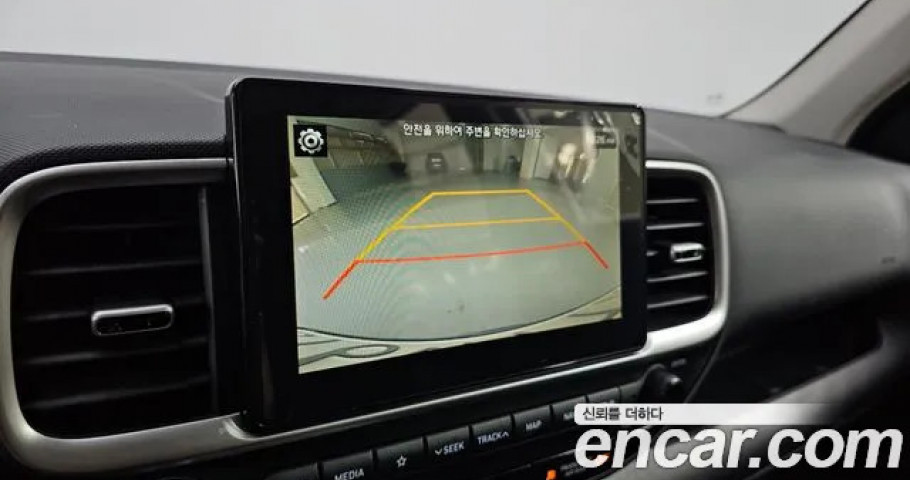 Hyundai Venue 
