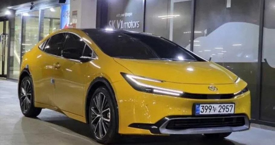 Toyota Prius 
