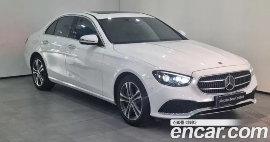 Mercedes-Benz E-Class 