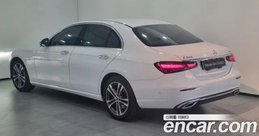 Mercedes-Benz E-Class 