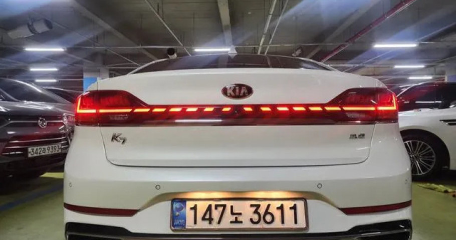Kia K7 