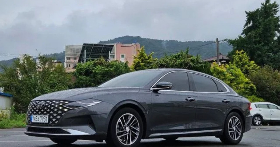 Hyundai Grandeur 