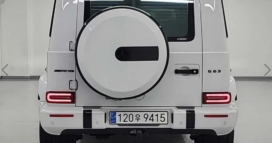 Mercedes-Benz G-Class 