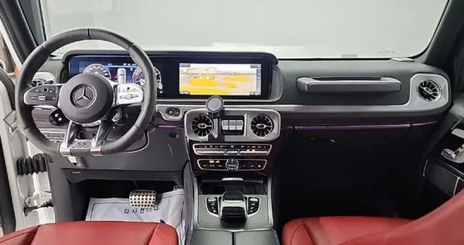 Mercedes-Benz G-Class 