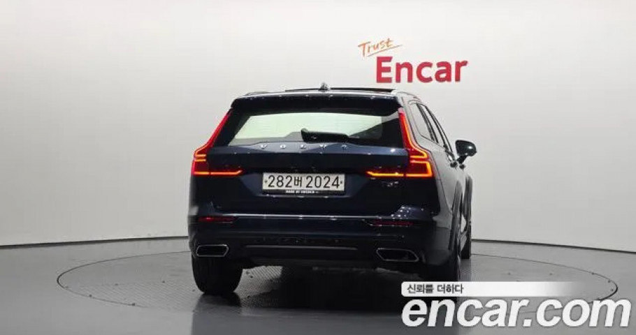 Volvo V60 