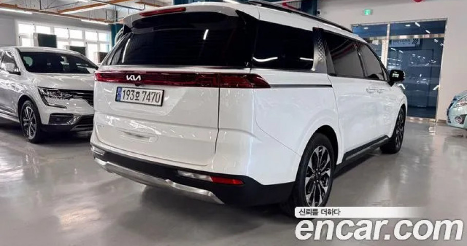 Kia Carnival 