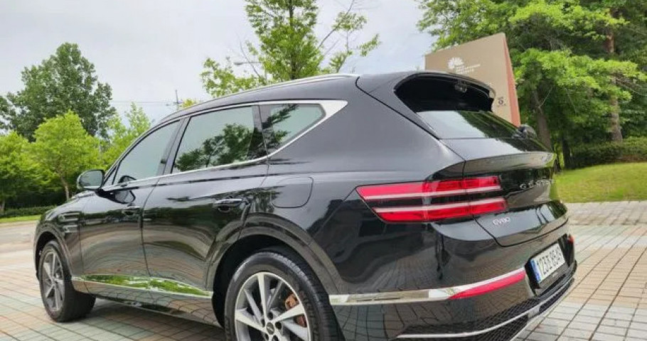 Genesis Gv80 