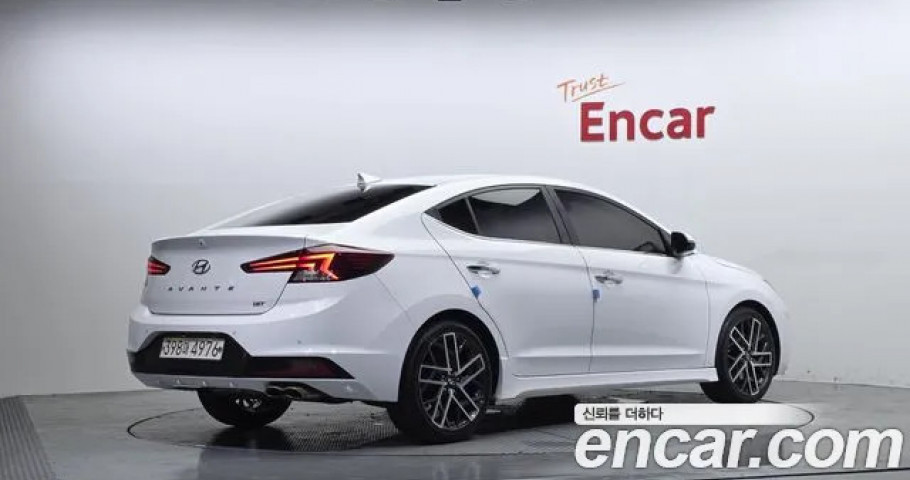 Hyundai Avante (Elantra) 
