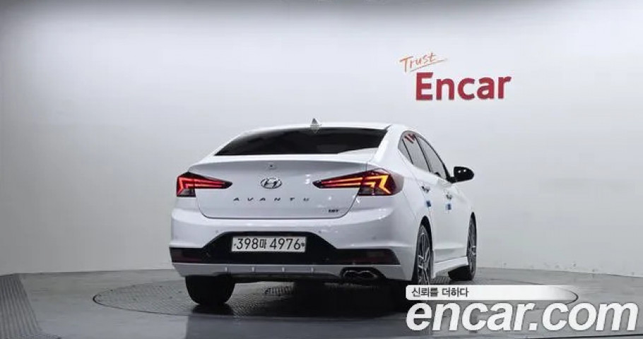 Hyundai Avante (Elantra) 
