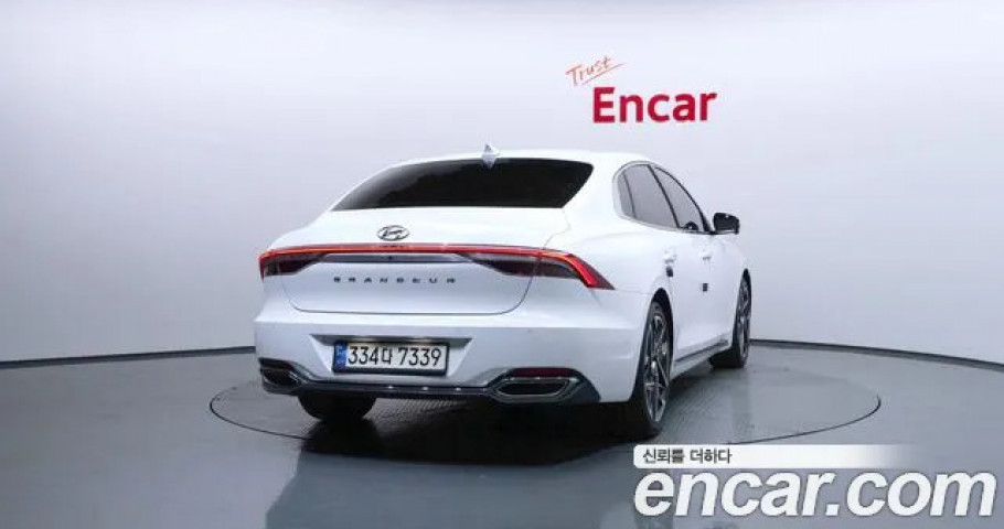 Hyundai Grandeur 