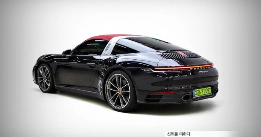 Porsche 911 