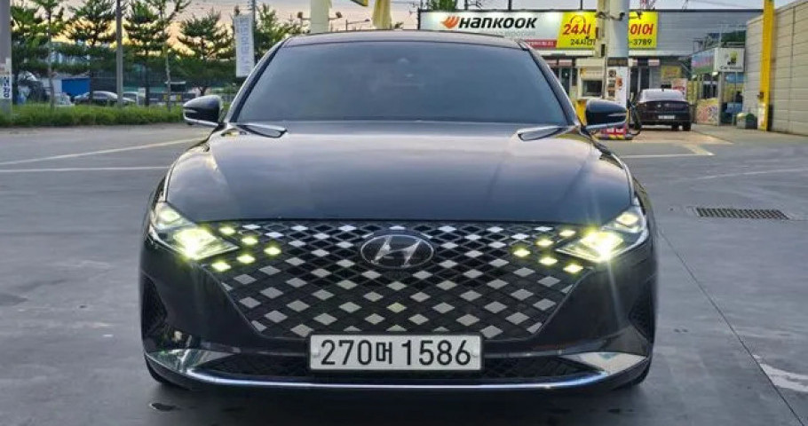 Hyundai Grandeur 