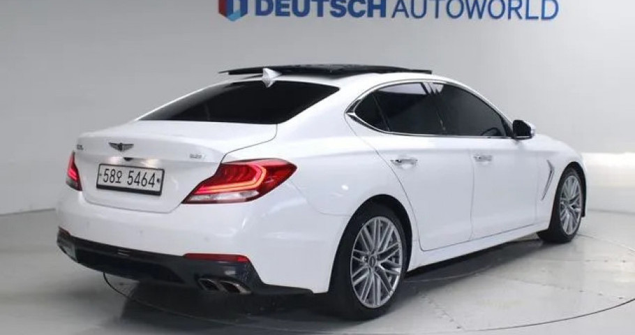 Genesis G70 
