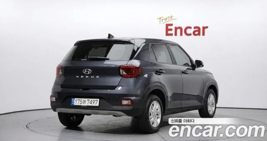 Hyundai Venue 