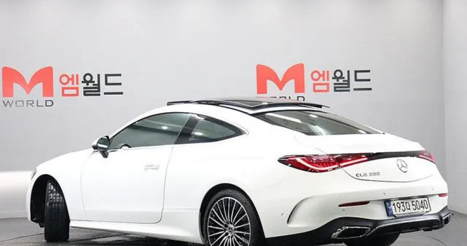Mercedes-Benz Cle-Class 