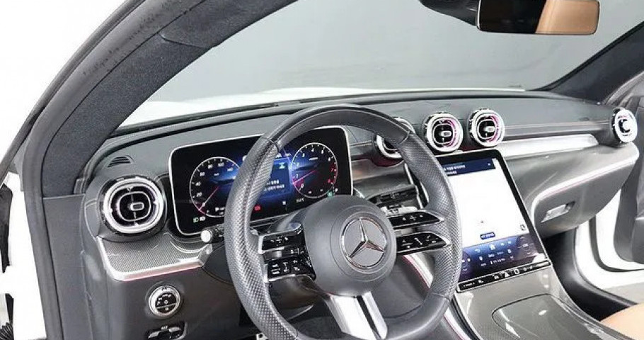 Mercedes-Benz Cle-Class 