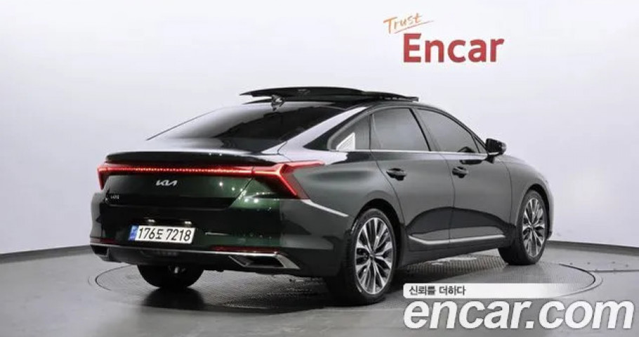 Kia K8 