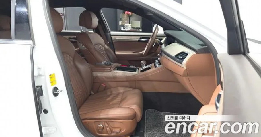 Genesis G90 
