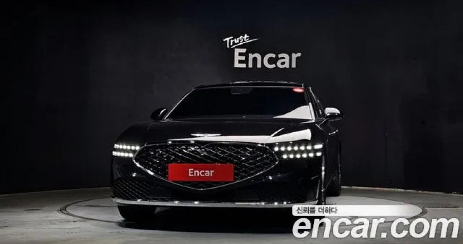 Genesis G90 