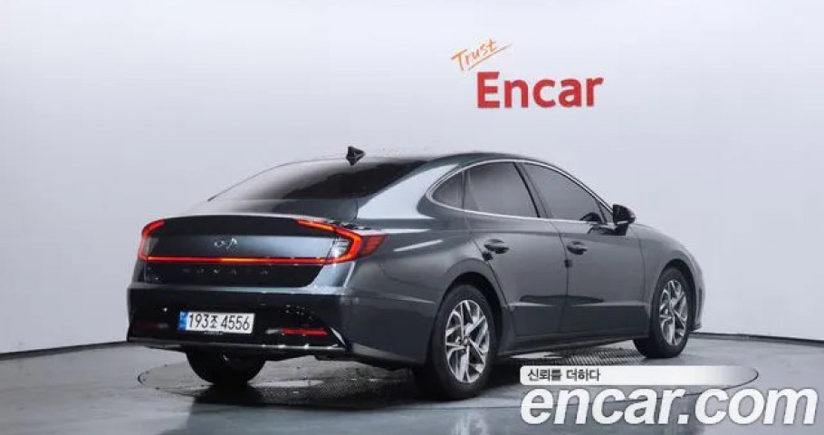 Hyundai Sonata 