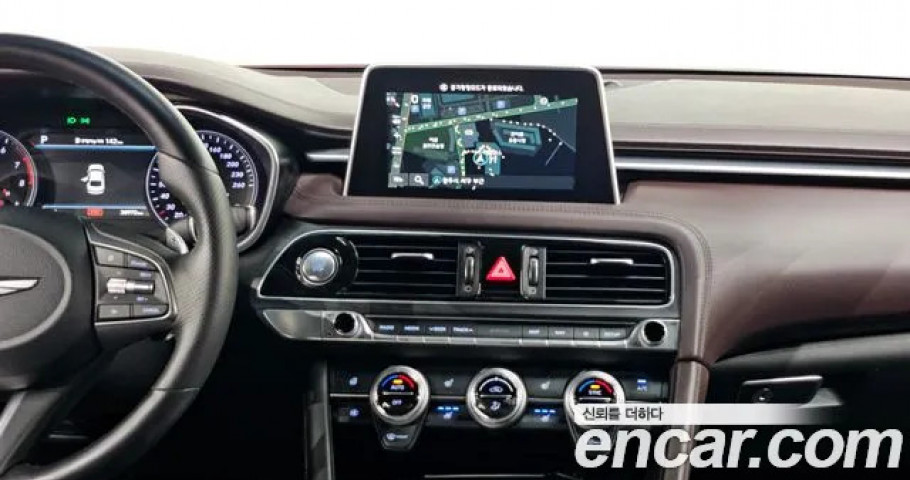 Genesis G70 