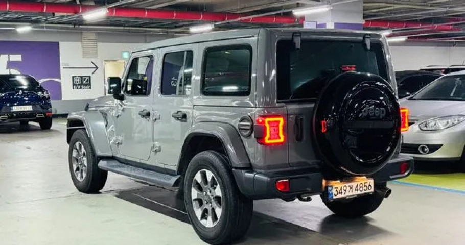 Jeep Wrangler 