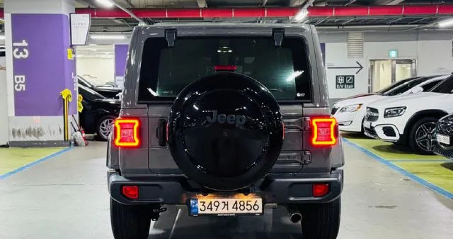 Jeep Wrangler 